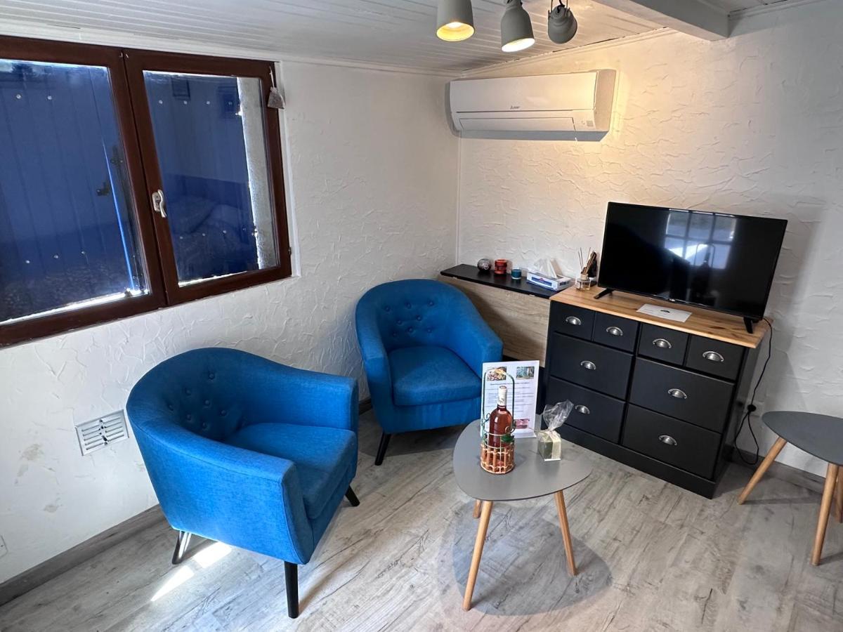 Studio les Iris climatisé, entre mer et collines, classé meublé de tourisme 2 étoiles Allauch Extérieur photo