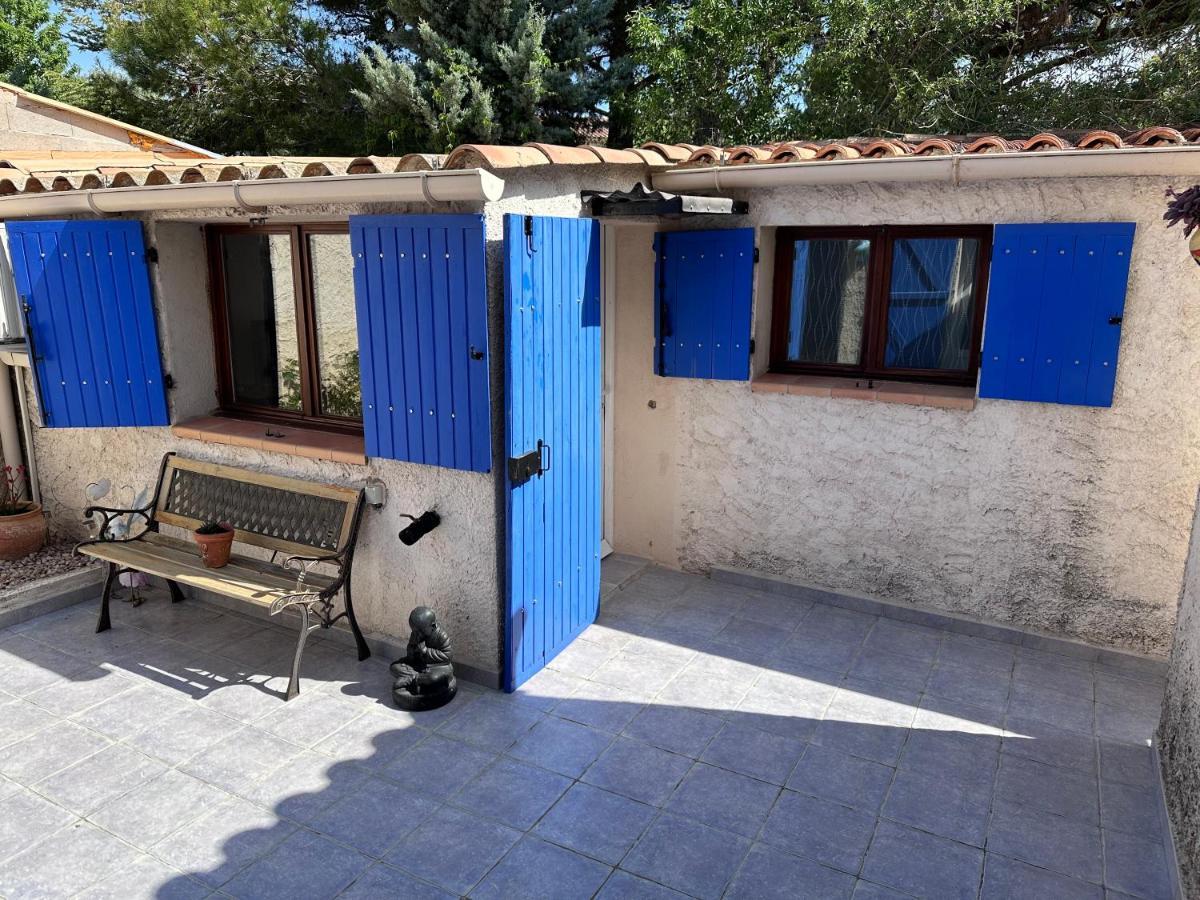 Studio les Iris climatisé, entre mer et collines, classé meublé de tourisme 2 étoiles Allauch Extérieur photo